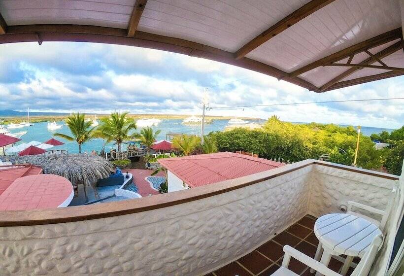 Отель Angermeyer Waterfront Inn