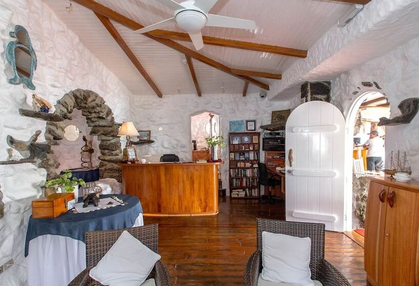 Отель Angermeyer Waterfront Inn