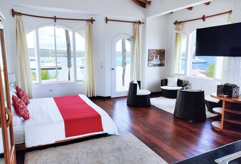 Отель Angermeyer Waterfront Inn