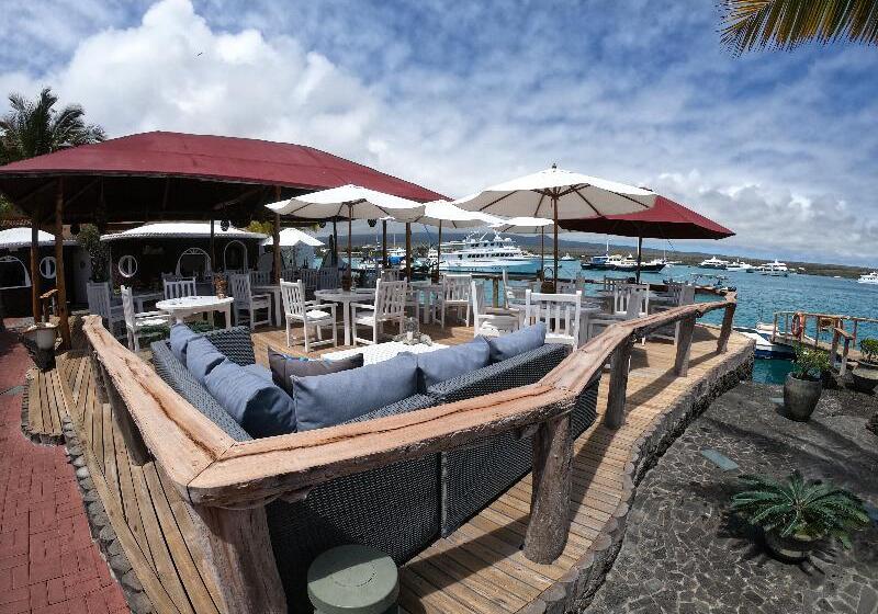 Отель Angermeyer Waterfront Inn