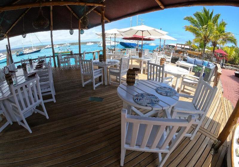 Отель Angermeyer Waterfront Inn