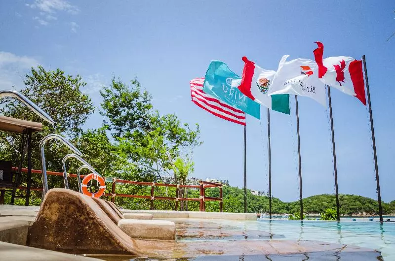 Hotel Binniguenda Huatulco & Beach Club