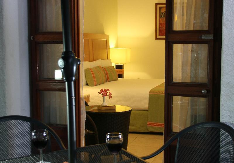 فندق Binniguenda Huatulco & Beach Club