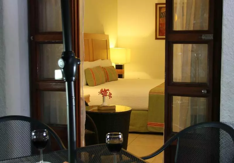 Hotel Binniguenda Huatulco & Beach Club