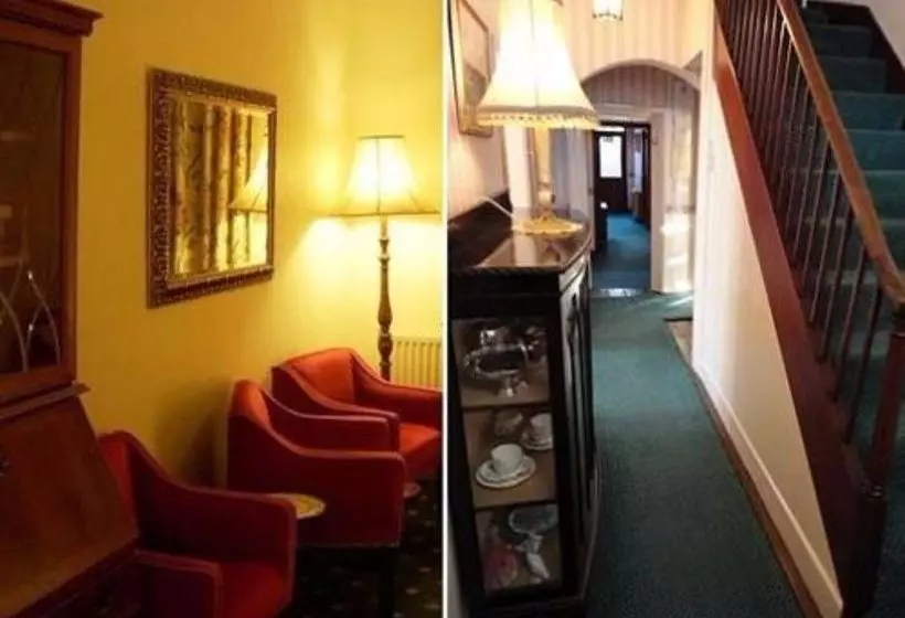 ホテル Brookthorpe Lodge