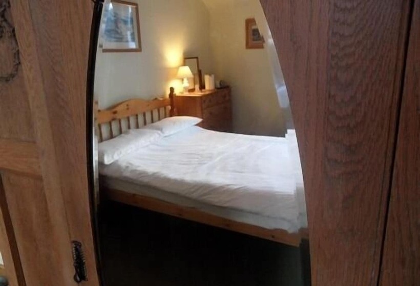 בית מלון כפרי Cairn