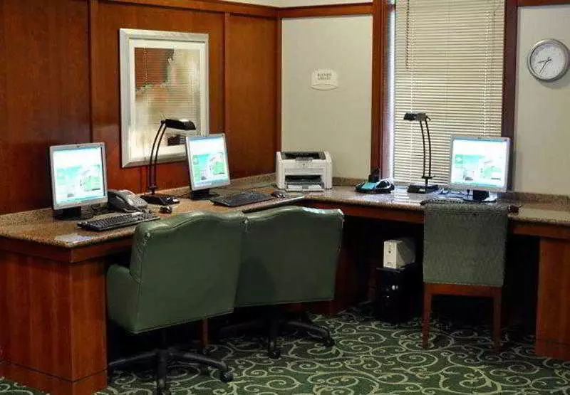 ホテル Courtyard Suffolk Chesapeake