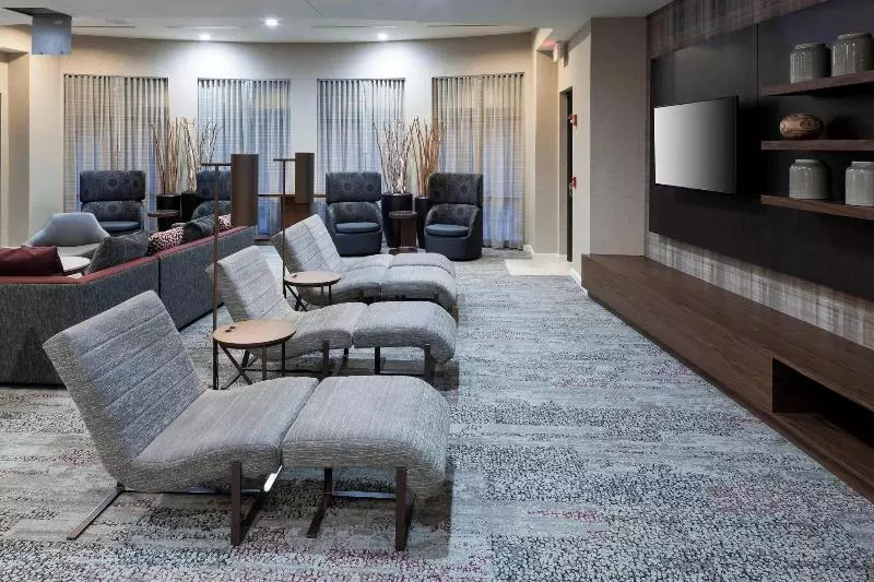 ホテル Courtyard Suffolk Chesapeake