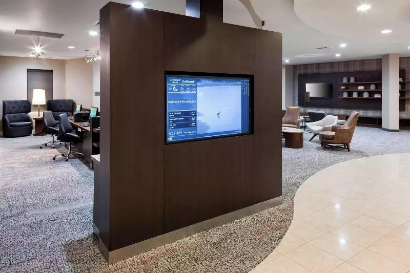 ホテル Courtyard Suffolk Chesapeake