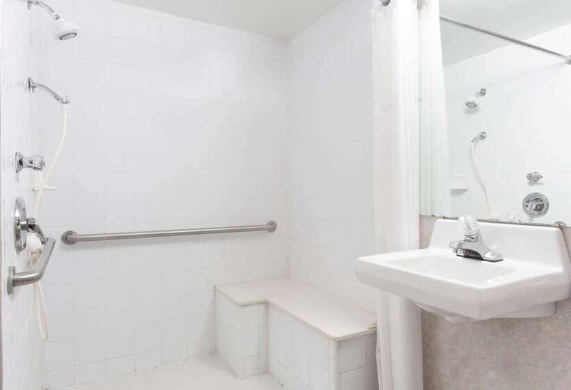 فندق Days Inn By Wyndham High Point/archdale