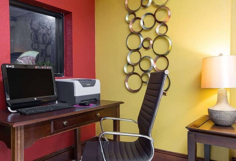 فندق Days Inn By Wyndham High Point/archdale