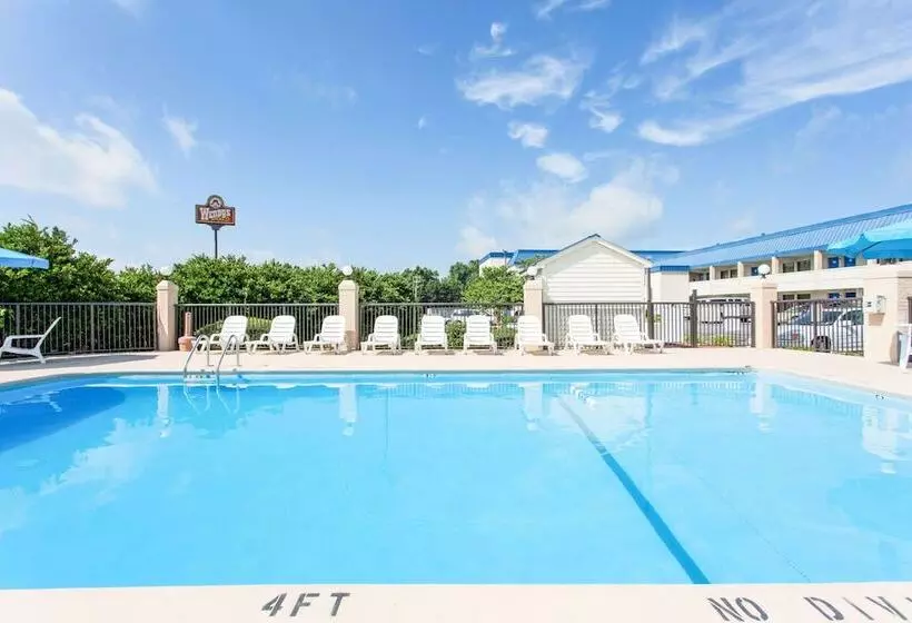 酒店 Days Inn By Wyndham High Point/archdale