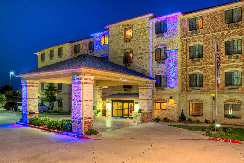호텔 Holiday Inn Express And Suites Granbury, An Ihg