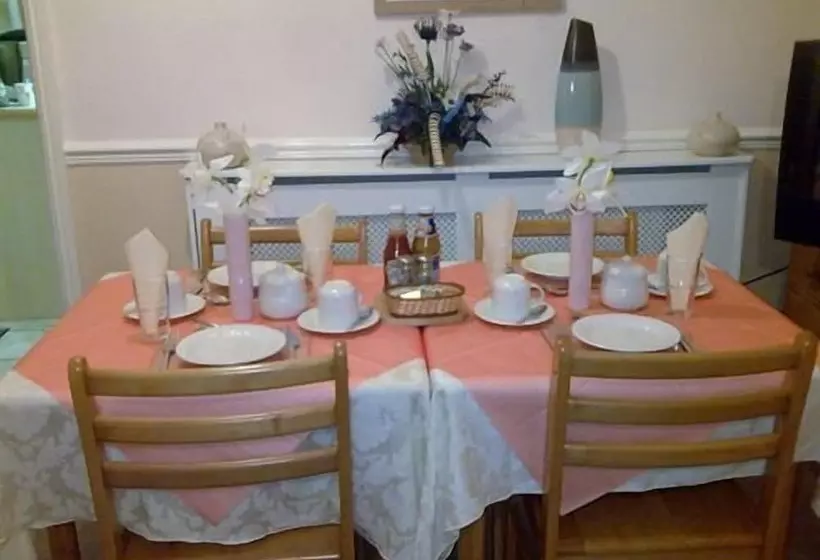 Hotel Priory Guest House