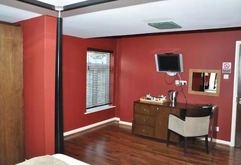 酒店 Nap Inn Savoro