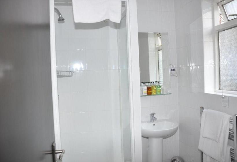 فندق Nap Inn Savoro