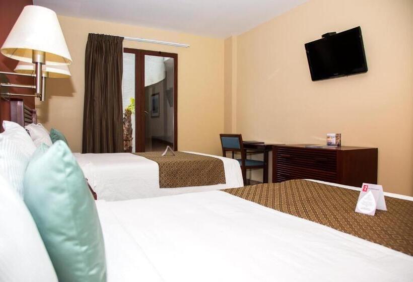 ホテル Seven Crown La Paz Centro Historico