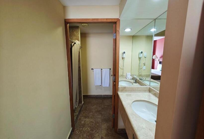 ホテル Seven Crown La Paz Centro Historico