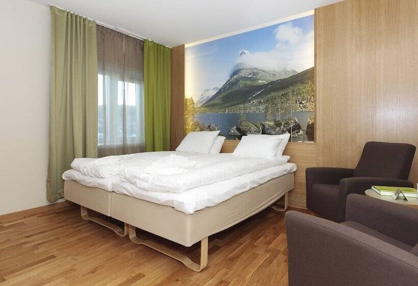 Thon Hotel Surnadal