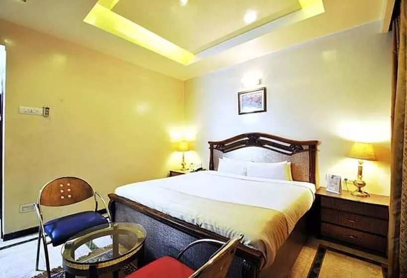 בית מלון כפרי Zeeras