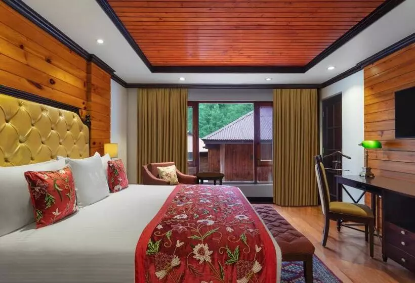 リゾートホテル Welcomhotel By Itc Hotels, Pine N Peak, Pahalgam