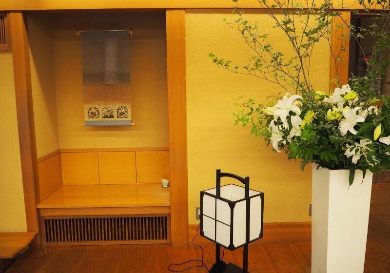 Рёкан Kusatsu Onsen Boun