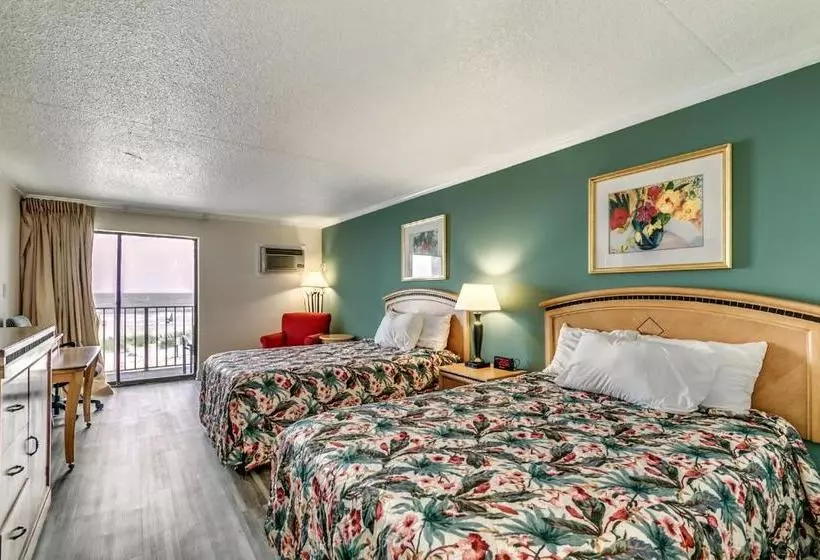 Sea Hawk Oceanfront Motel