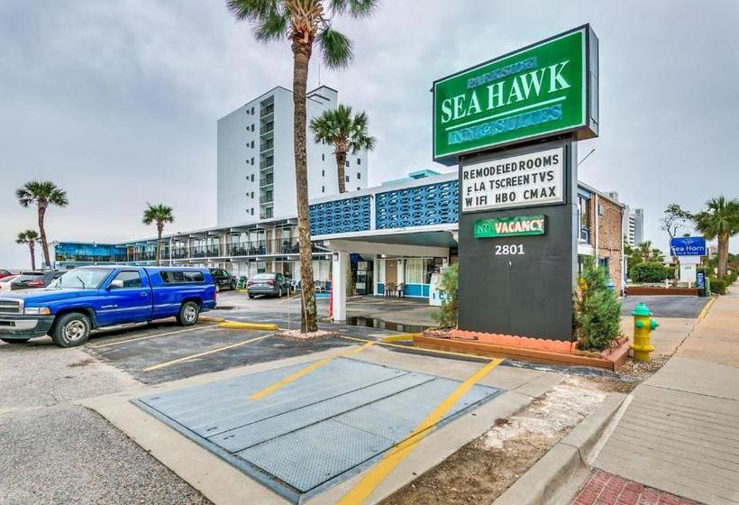 Sea Hawk Oceanfront Motel
