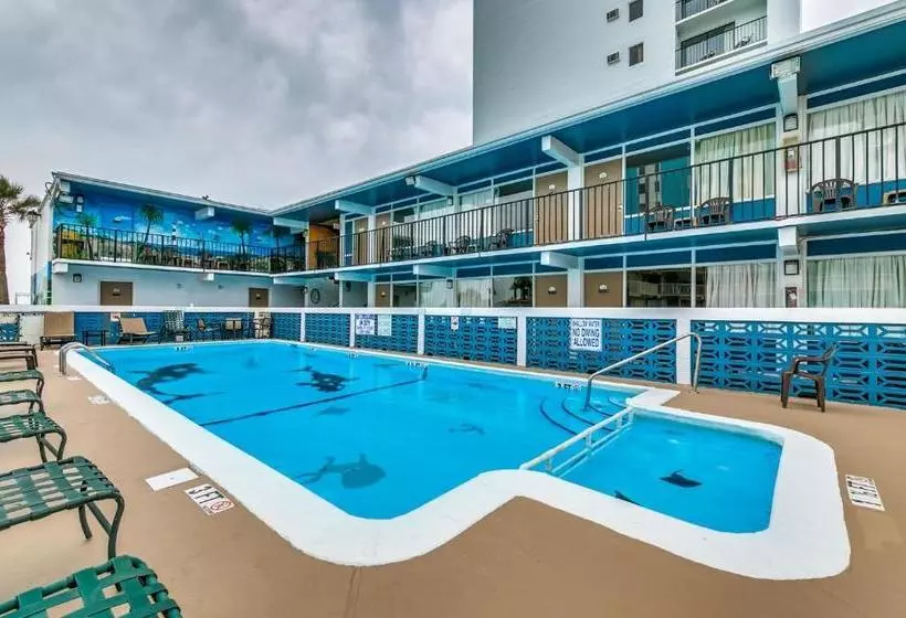 Sea Hawk Oceanfront Motel