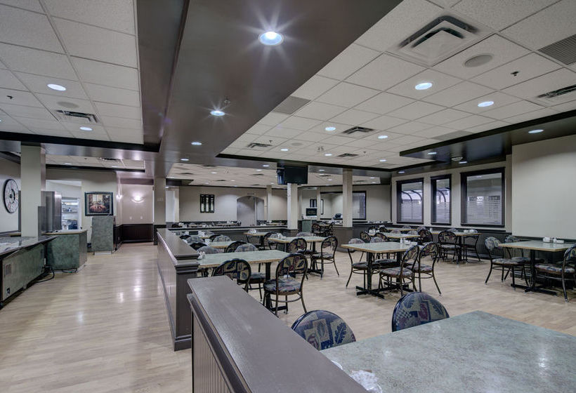 בית מלון כפרי Sands Inn & Suites