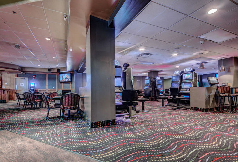 בית מלון כפרי Sands Inn & Suites