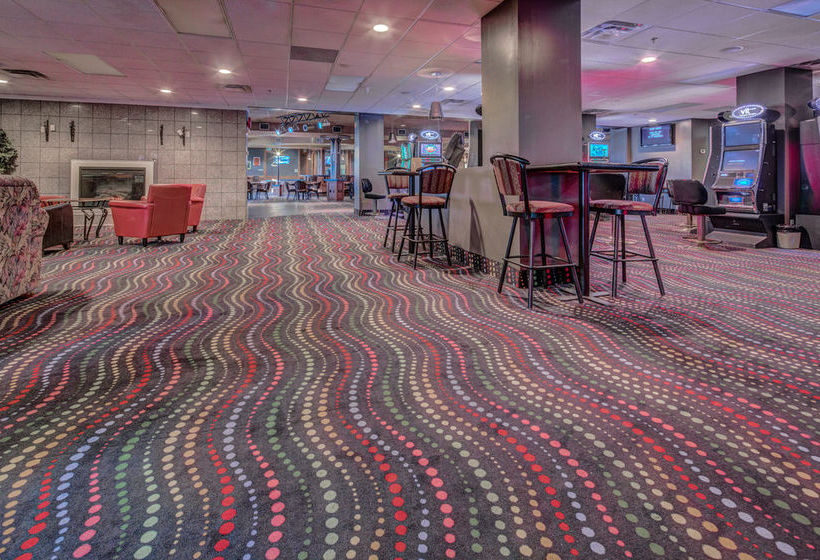 בית מלון כפרי Sands Inn & Suites