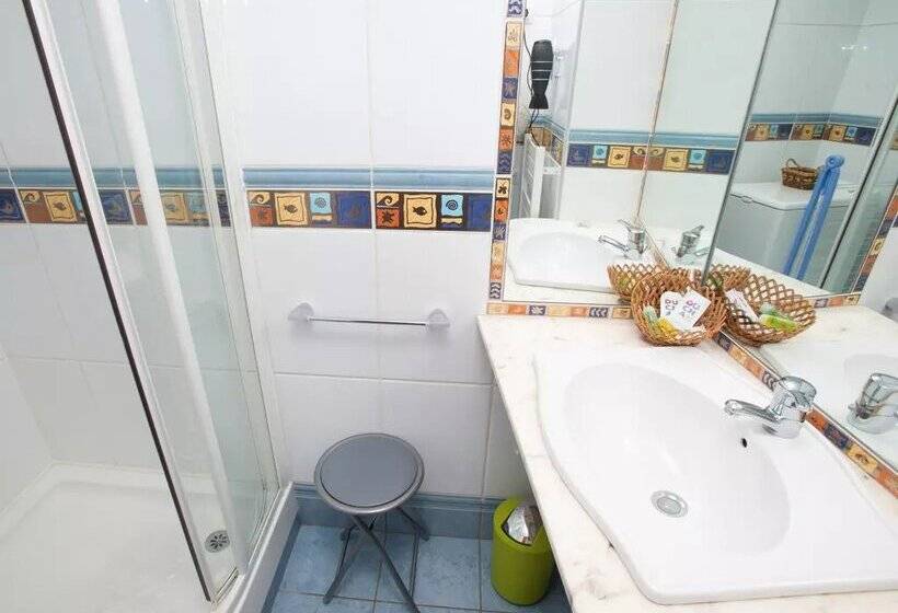 Apartamentos Pie de Pistas Pas de la Casa Mikka 3000