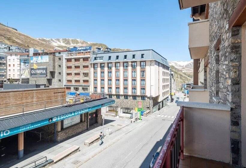 Apartamentos Pie de Pistas Pas de la Casa Mikka 3000
