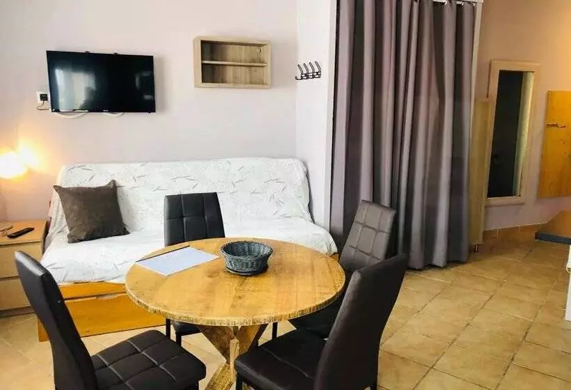 Apartamentos Pie de Pistas Pas de la Casa Mikka 3000