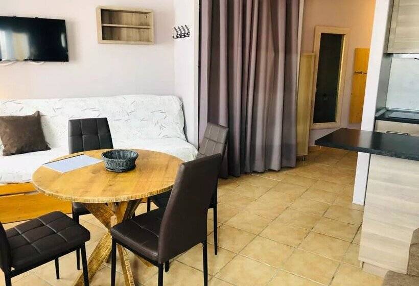 Apartamentos Pie de Pistas Pas de la Casa Mikka 3000