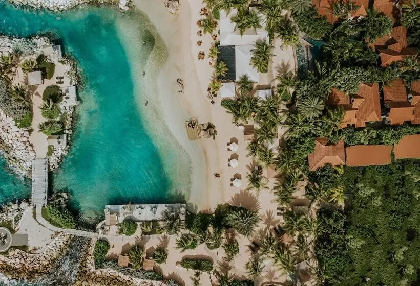 Baoase Luxury Resort