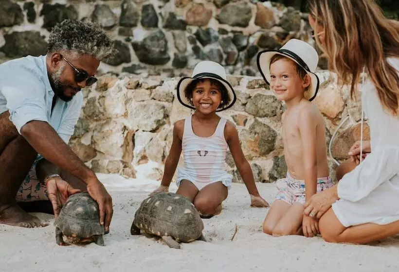 Baoase Luxury Resort