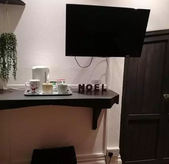 Aamiaismajoitus (B&B) Longcroft Lodge