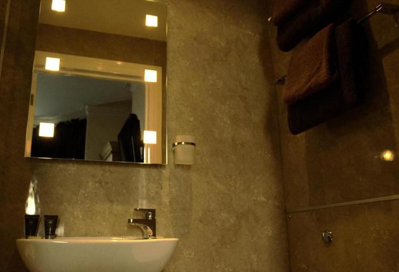 Nocleg ze śniadaniem Phoenix Guest House