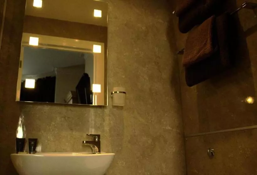 민박 Phoenix Guest House