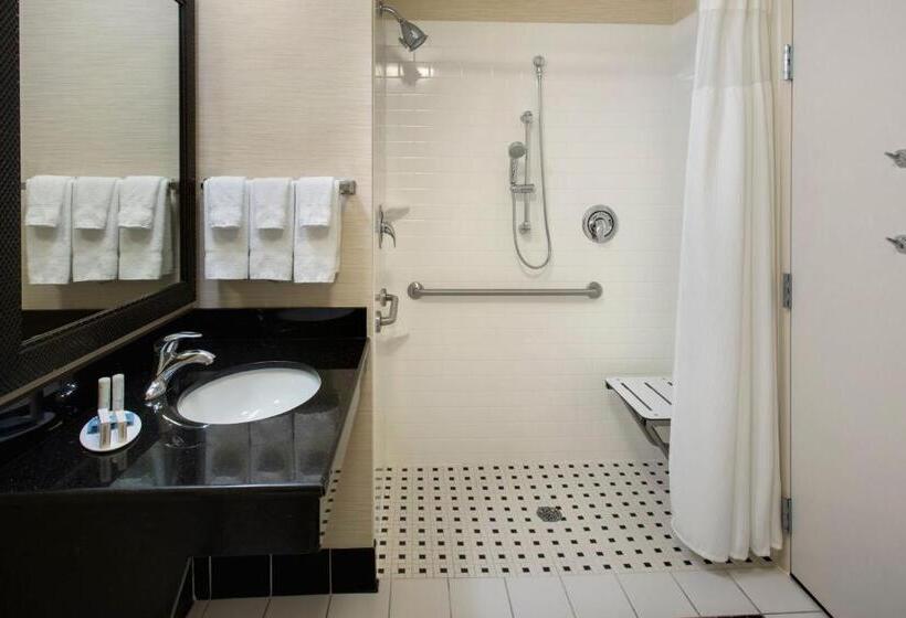 Fairfield Inn & Suites By Marriott Verona