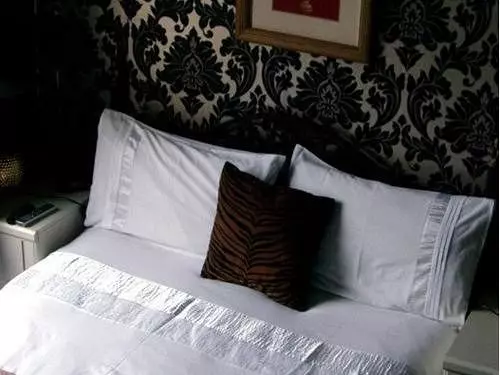 Отель Airedale Guest House