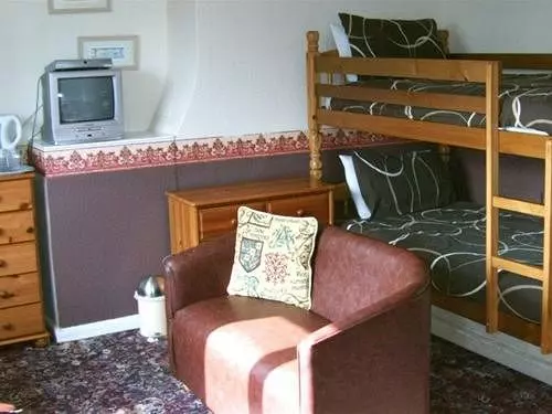 Отель Airedale Guest House