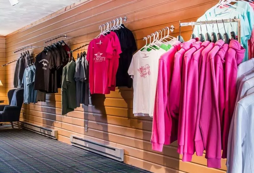 ホテル Quality Inn & Suites Munising