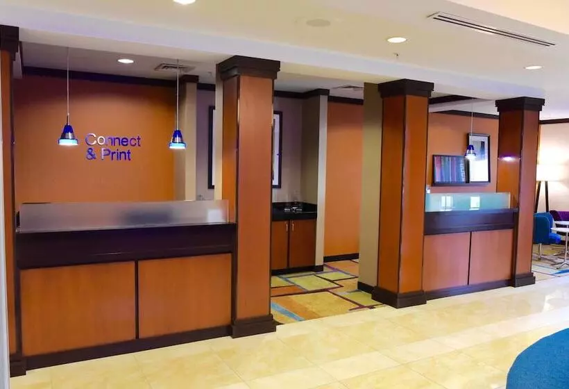 酒店 Fairfield Inn & Suites By Marriott Weirton