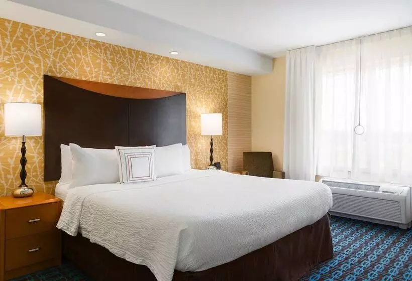 酒店 Fairfield Inn & Suites By Marriott Weirton