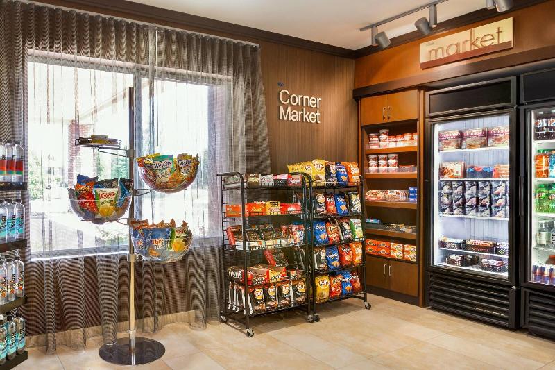 Otel Fairfield Inn & Suites By Marriott Weirton