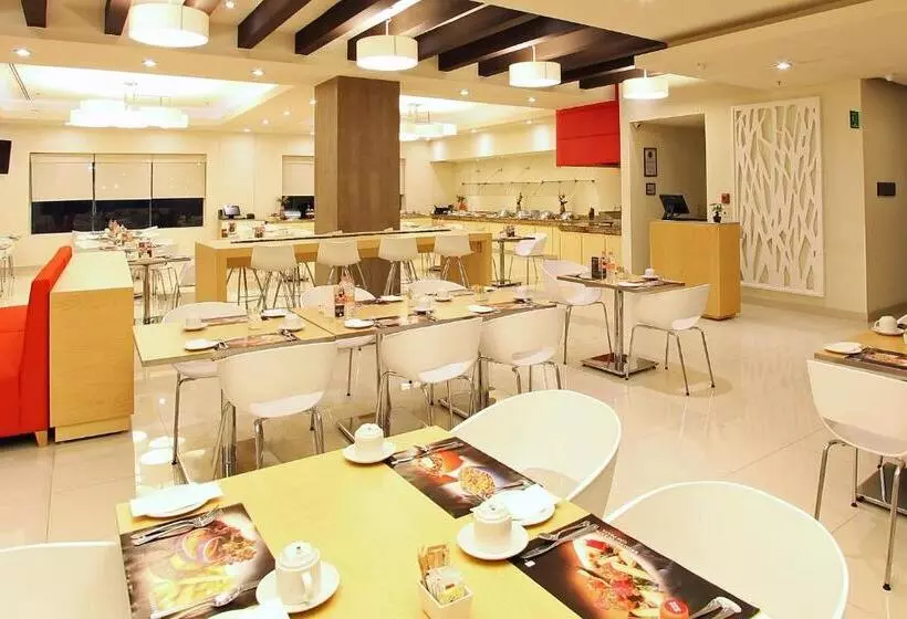 酒店 Fiesta Inn Coatzacoalcos