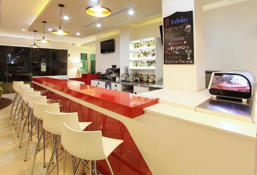 酒店 Fiesta Inn Coatzacoalcos